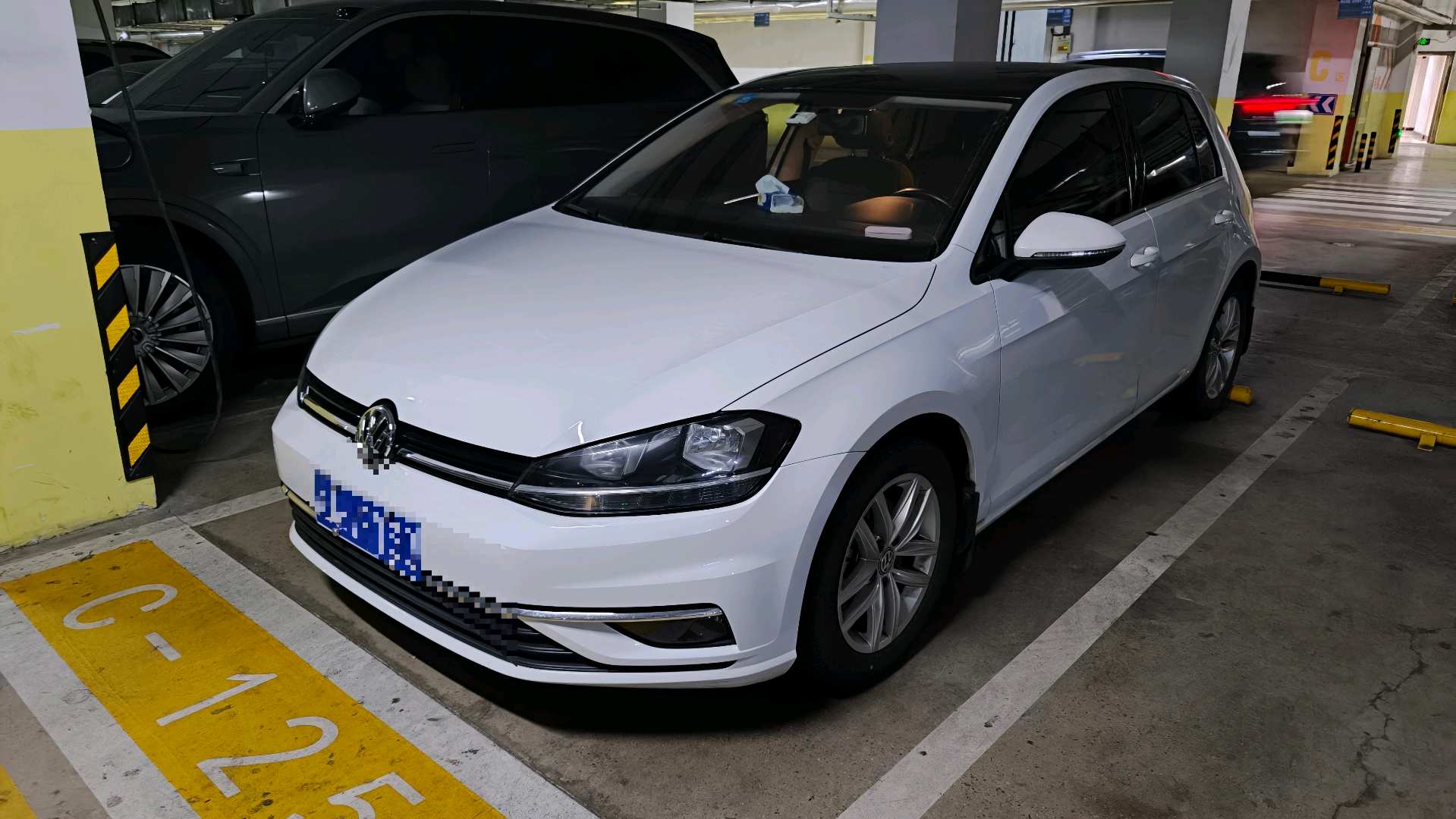 2018 car image 