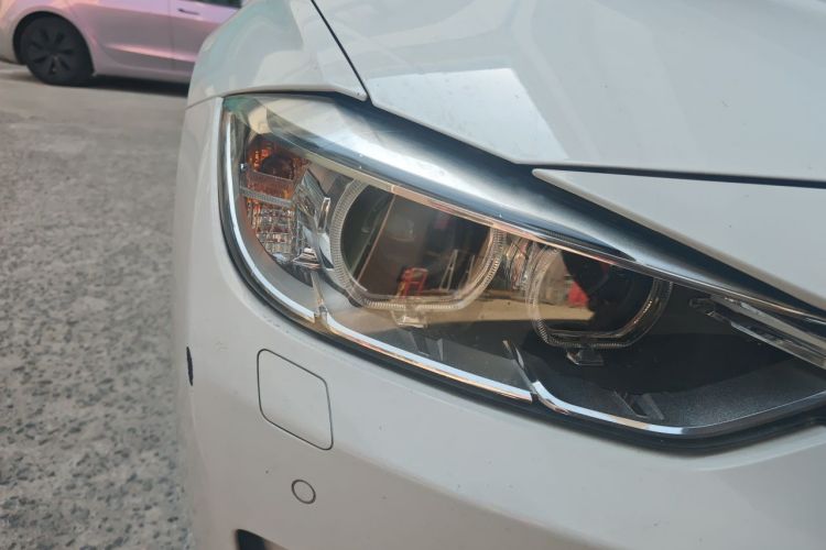 BMW 3 Series 2015 #8 BMW 3 Series 2015 car image #8