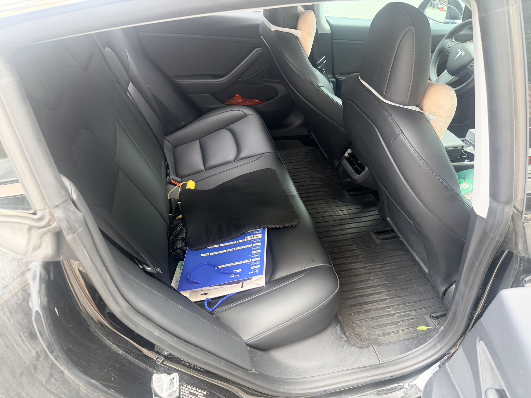 Tesla Model 3 2020 car image #7