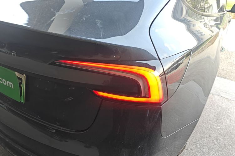 Tesla Model 3 2024 #8 Tesla Model 3 2024 car image #8