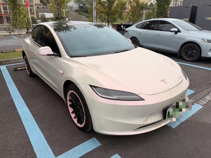 Tesla Model 3 2024 #2 Tesla Model 3 2024 car image #2