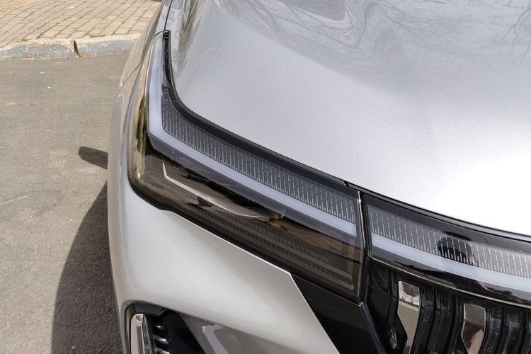 GEELY Boyue L 2025 صورة سيارة #8