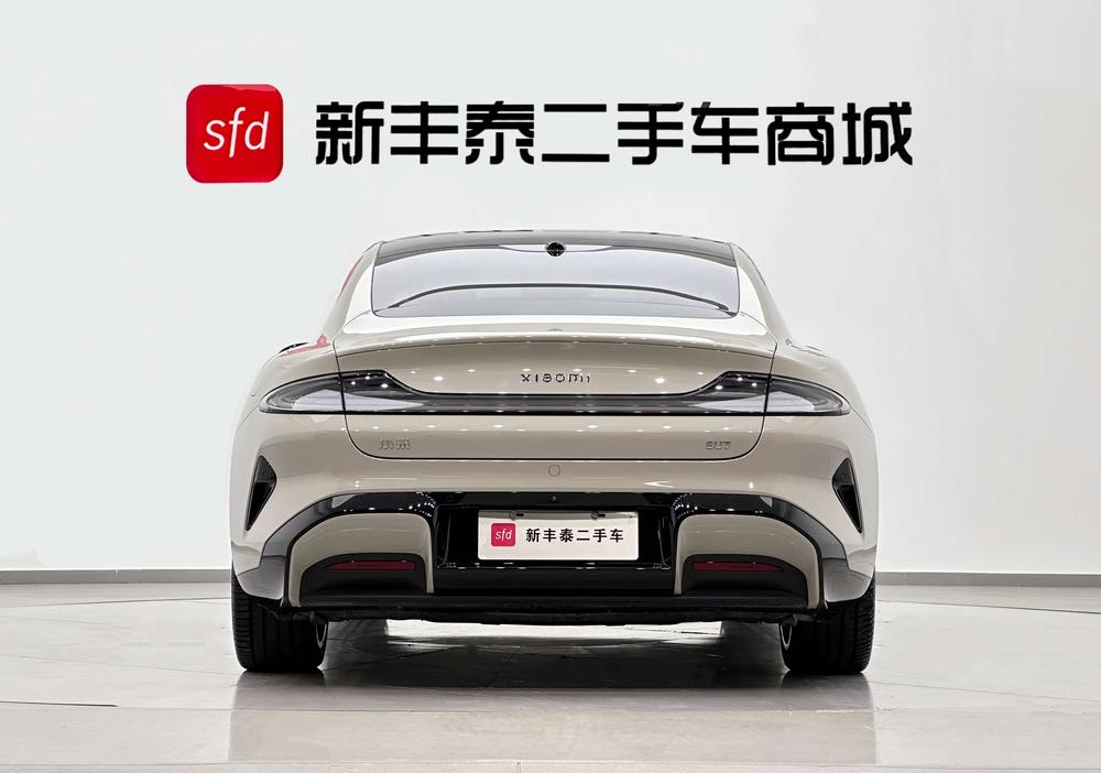 2025 car image #5