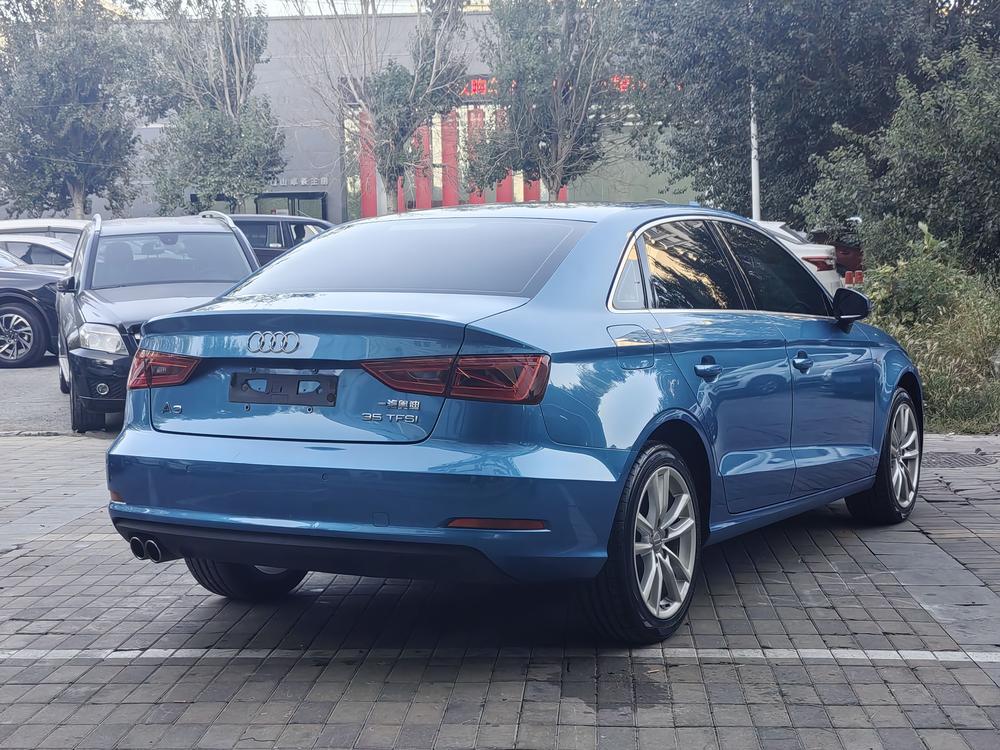 Audi A3 2016 car image #12