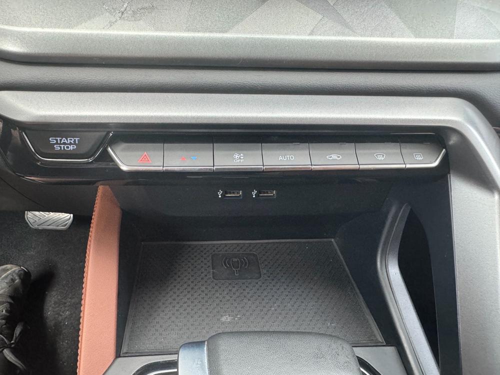 GEELY Vision X6 2022 #15 GEELY Vision X6 2022 car image #15