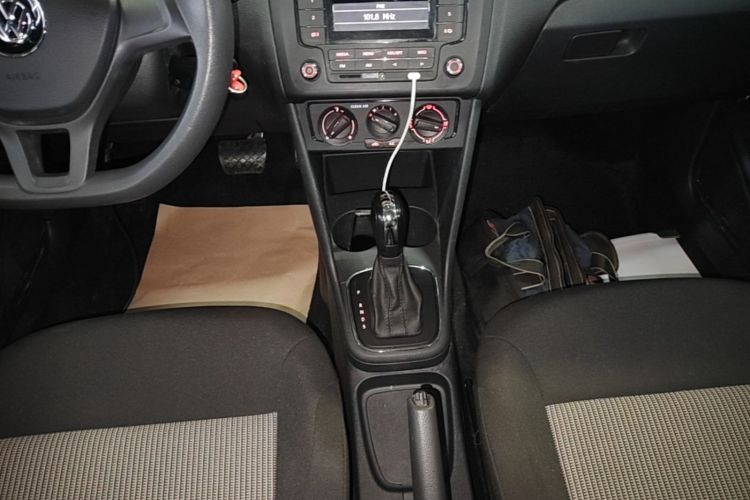 Volkswagen Polo 2019 #17 Volkswagen Polo 2019 car image #17