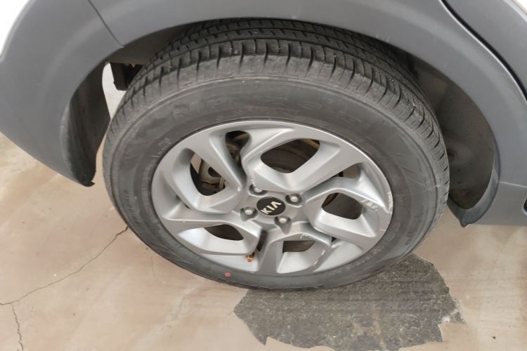 起亚 奕跑 2018 汽车图片 #10