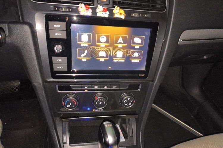 Volkswagen Golf 2019 #13 Volkswagen Golf 2019 car image #13