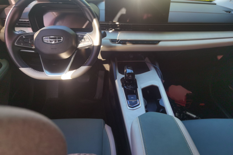GEELY Emgrand L HiP 2022 car image #12