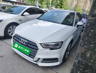 Audi A3 2019 car image 