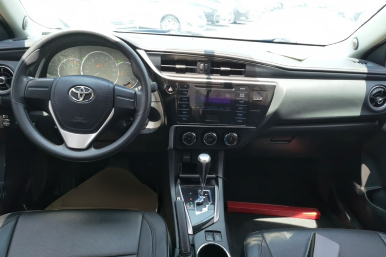 Toyota Corolla 2019 car image #10