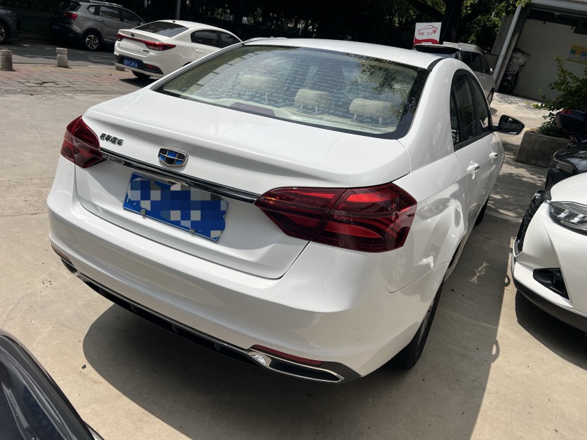 GEELY Emgrand 2019 #9 GEELY Emgrand 2019 car image #9