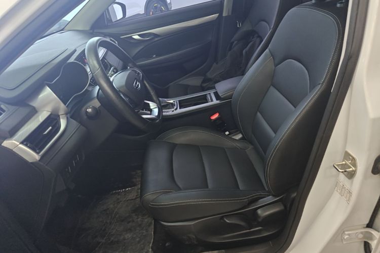 GEELY Emgrand 2021 #15 GEELY Emgrand 2021 car image #15