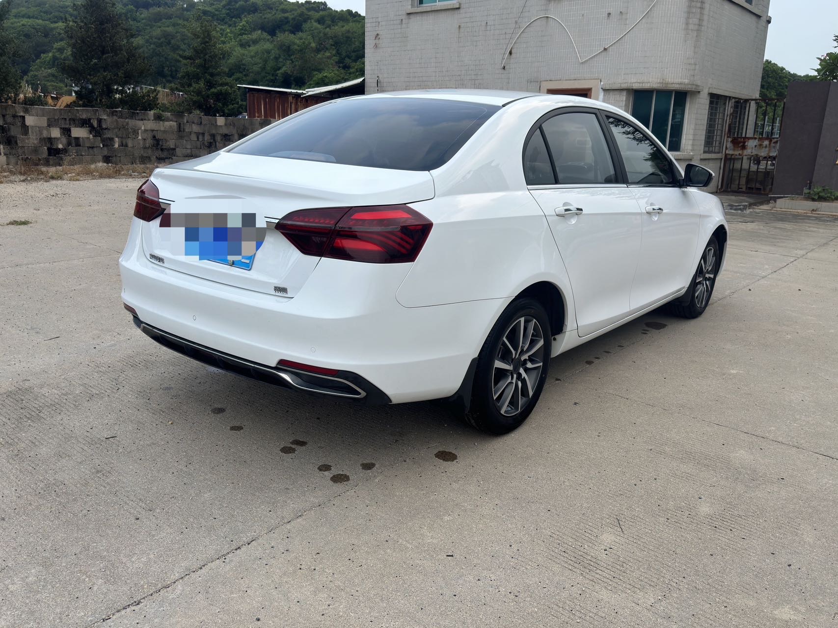 GEELY Emgrand 2020 #5 GEELY Emgrand 2020 car image #5