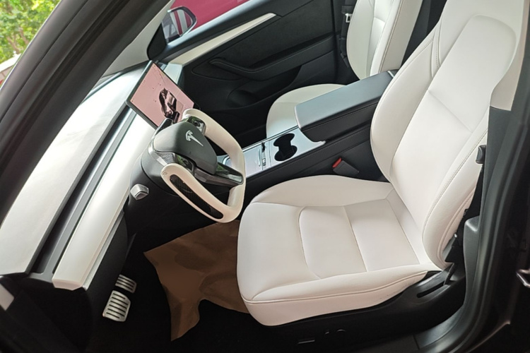 Tesla Model 3 2022 car image #15