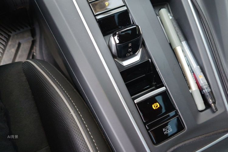 Volkswagen Golf 2021 car image #16