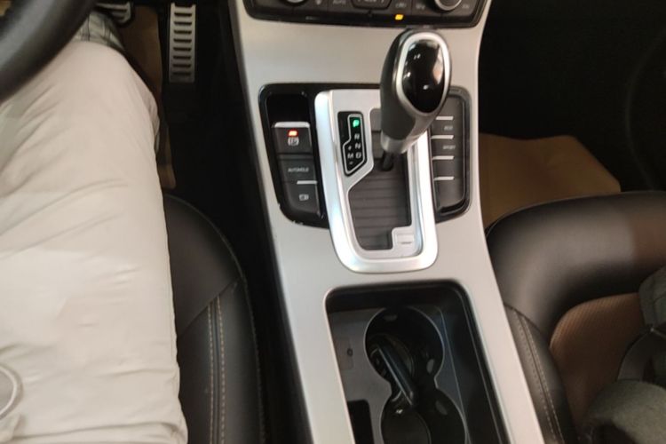 GEELY Emgrand GS 2019 #14 GEELY Emgrand GS 2019 car image #14