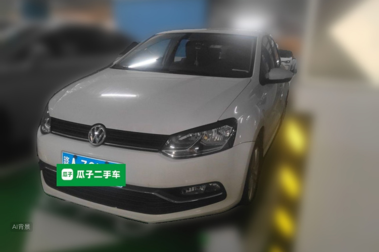 Volkswagen Polo 2014 car image #2