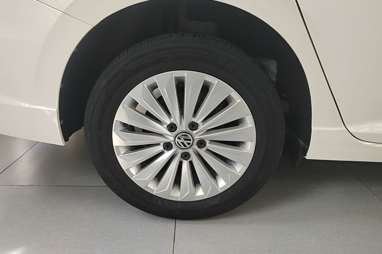 Volkswagen Lavida 2020 car image #10