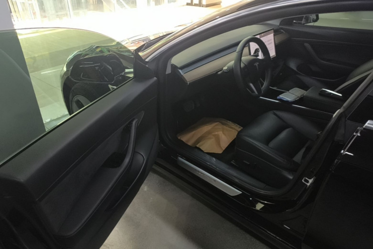 Tesla Model 3 2020 #16 Tesla Model 3 2020 car image #16