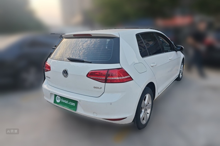 Volkswagen Golf 2017 car image #7