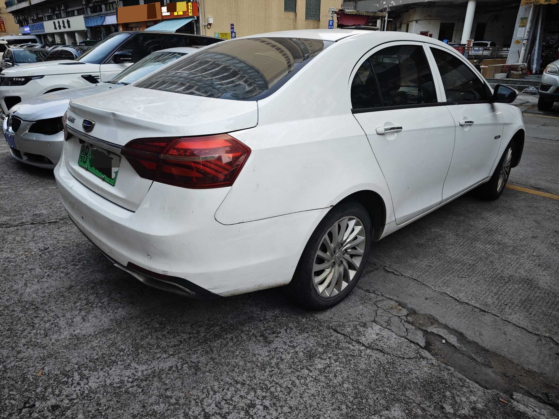 GEELY Emgrand New Energy 2020 صورة سيارة #6