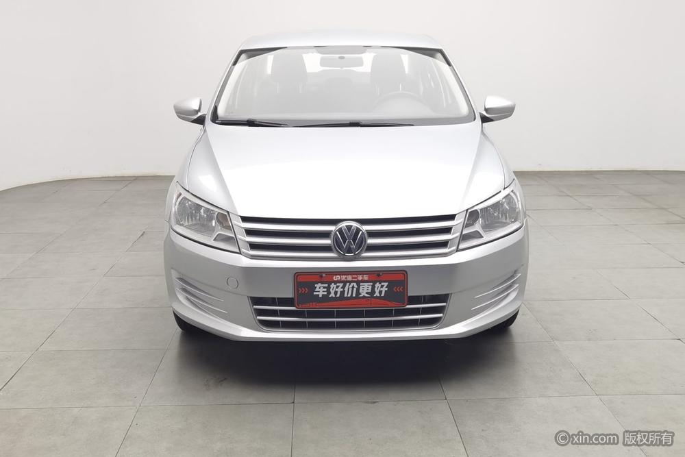 Volkswagen Santana 2015 car image #2