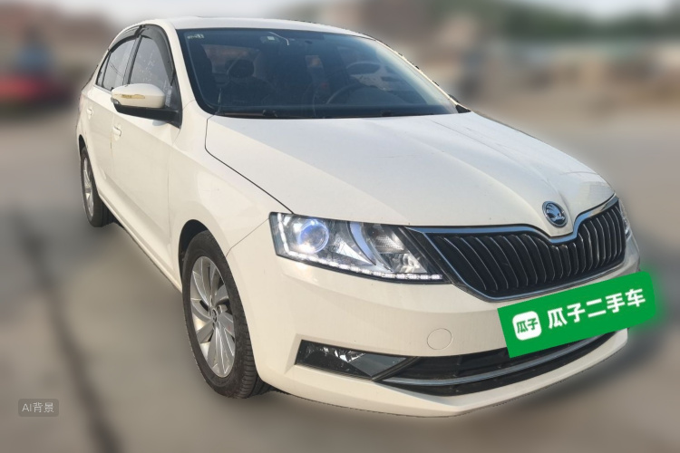 Skoda Rapid 2019 #4 Skoda Rapid 2019 image de voiture #4