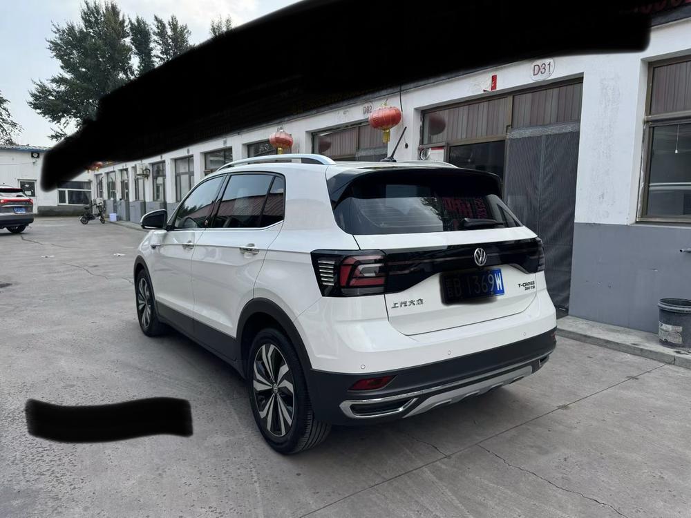 Volkswagen T-Cross 2019 #4 Volkswagen T-Cross 2019 car image #4