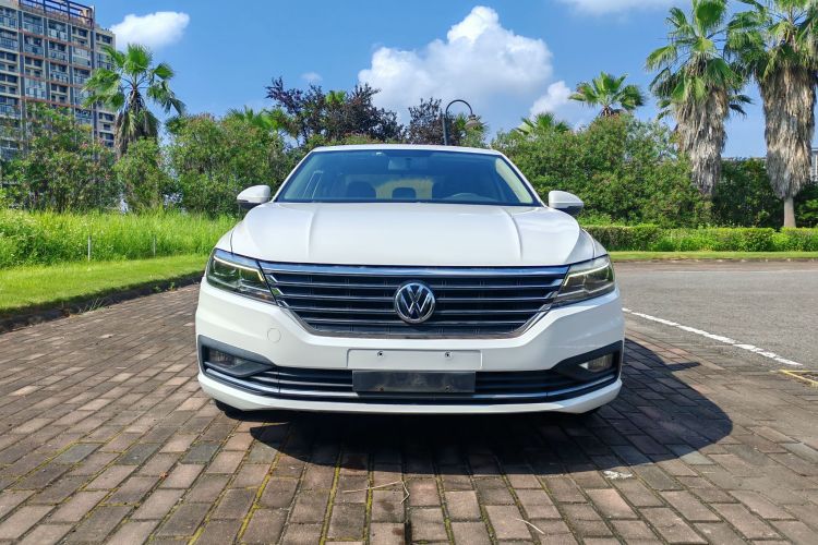Volkswagen Lavida 2020 car image #3