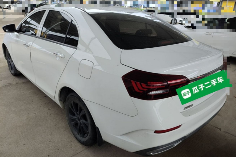 GEELY Emgrand 2022 #5 GEELY Emgrand 2022 car image #5