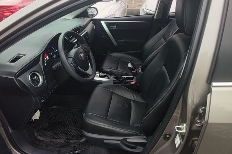 Toyota Corolla 2019 #15 Toyota Corolla 2019 car image #15