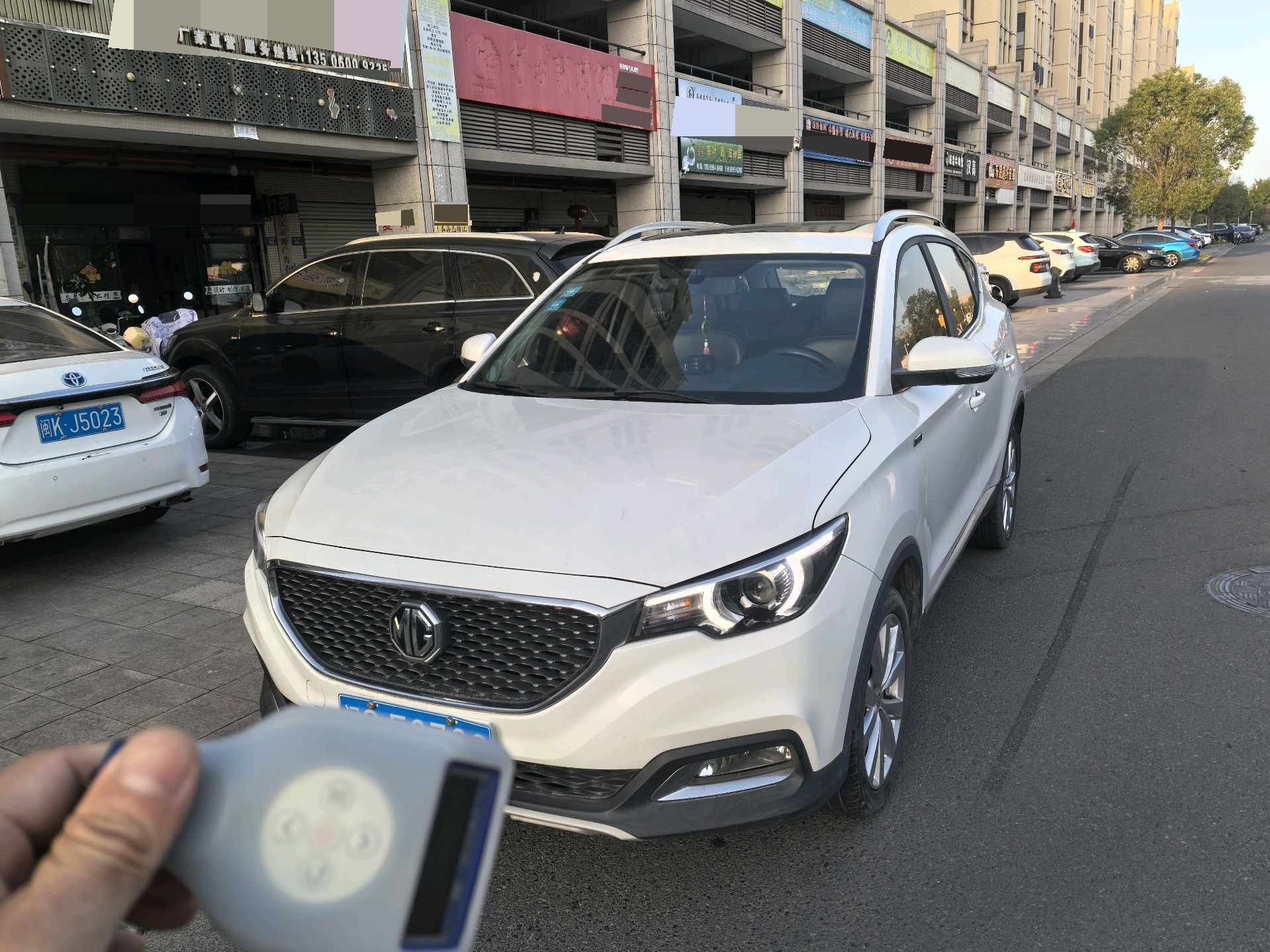 MG ZS 2018 car image 