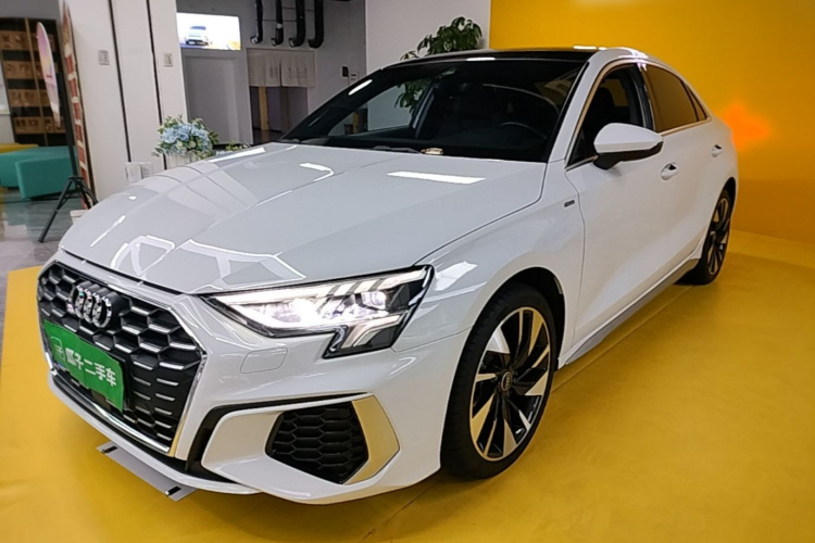 Audi A3 2023 car image #2