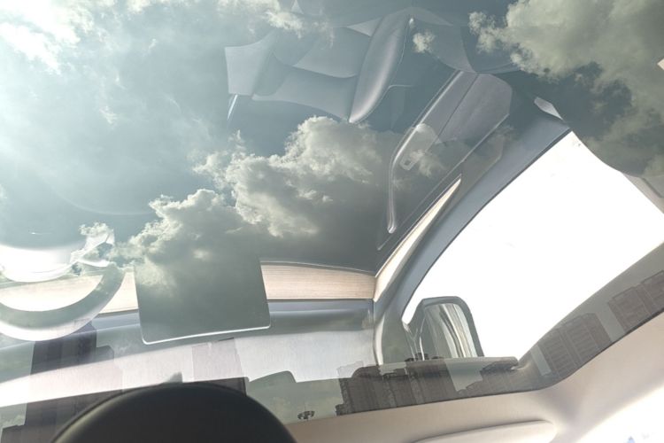 Tesla Model Y 2023 #18 Tesla Model Y 2023 immagine di auto #18
