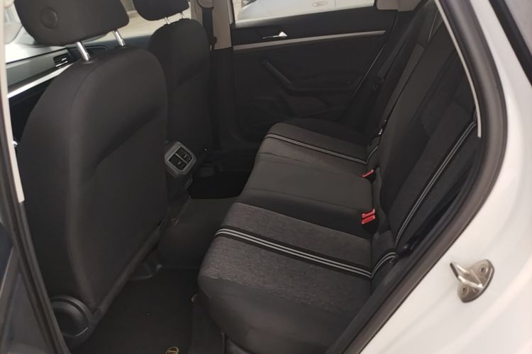 Volkswagen Lavida 2021 car image #17