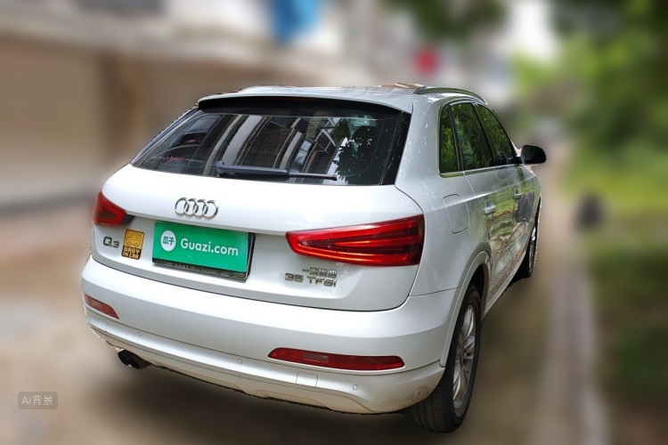 Audi Q3 2015 car image #7