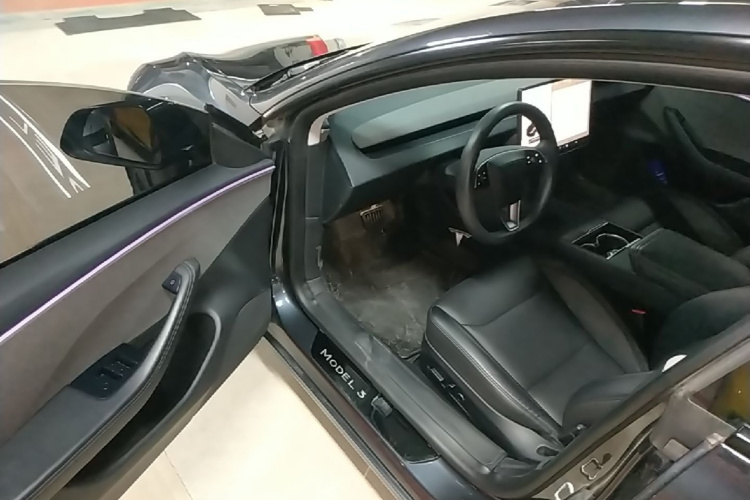 Tesla Model 3 2024 #16 Tesla Model 3 2024 car image #16