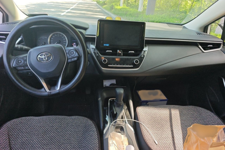 Toyota Corolla 2021 car image #12