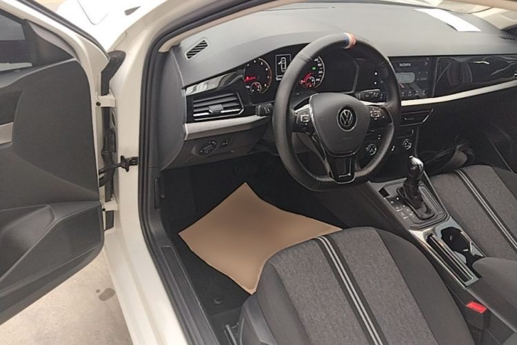 Volkswagen Lavida 2021 #16 Volkswagen Lavida 2021 car image #16