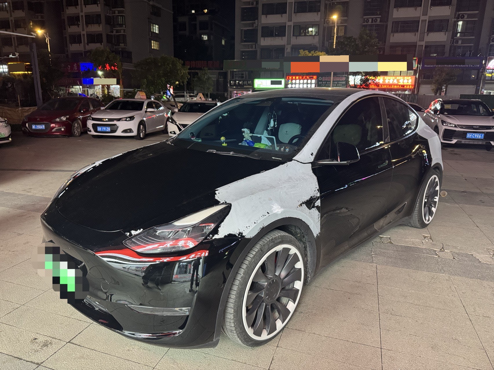 Tesla Model Y 2023 Tesla Model Y 2023 immagine di auto