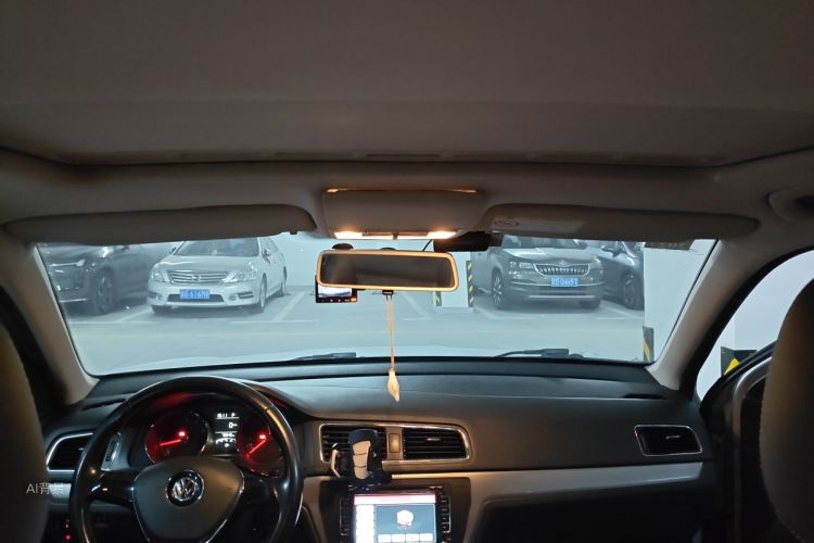 Volkswagen Lavida 2016 car image #20