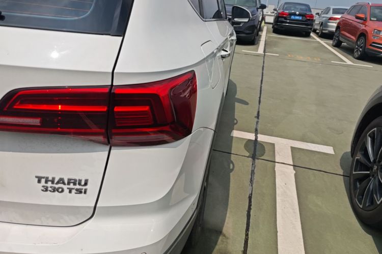 Volkswagen Tharu 2019 car image #8