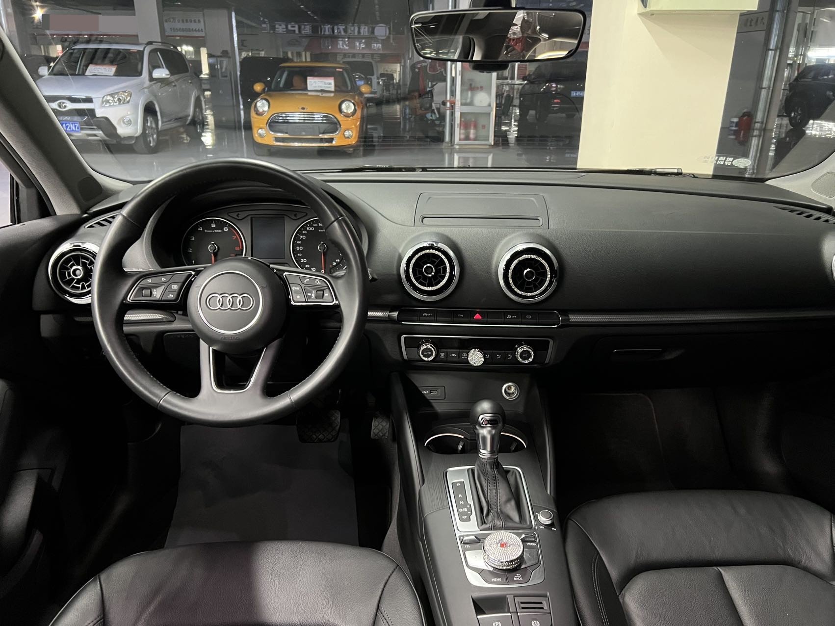 Audi A3 2019 car image #8