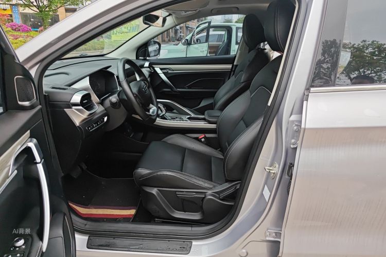 GEELY Coolray 2019 immagine di auto #17