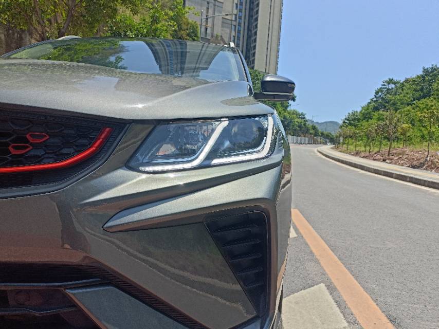 GEELY Coolray 2022 image de voiture #14
