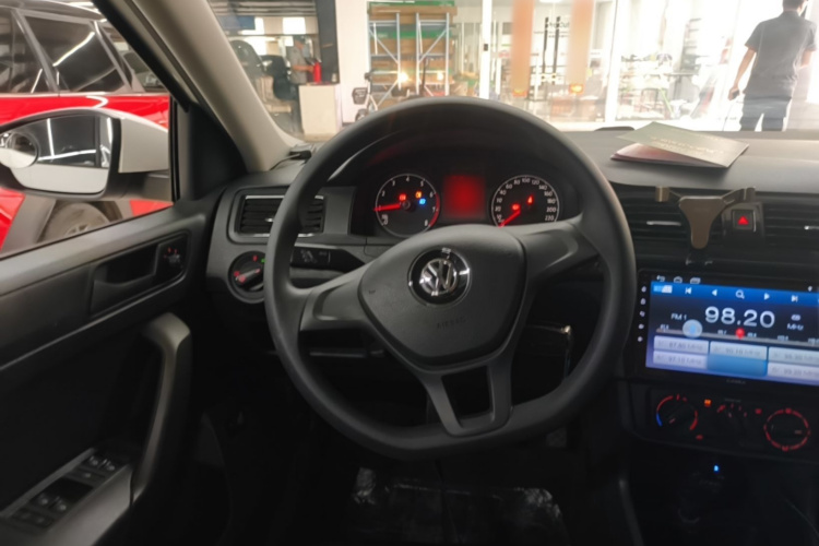 Volkswagen Santana 2019 #11 Volkswagen Santana 2019 car image #11