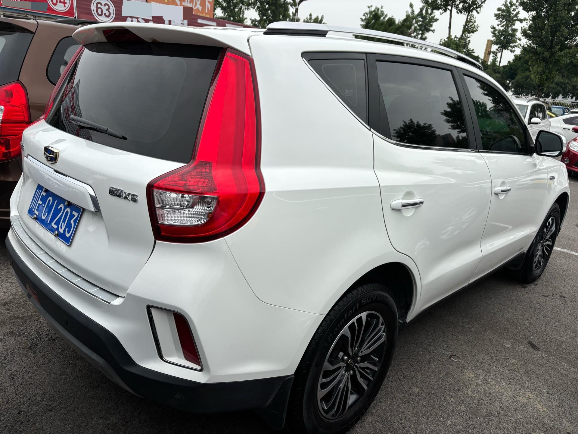 GEELY Vision X6 2018 #2 GEELY Vision X6 2018 car image #2