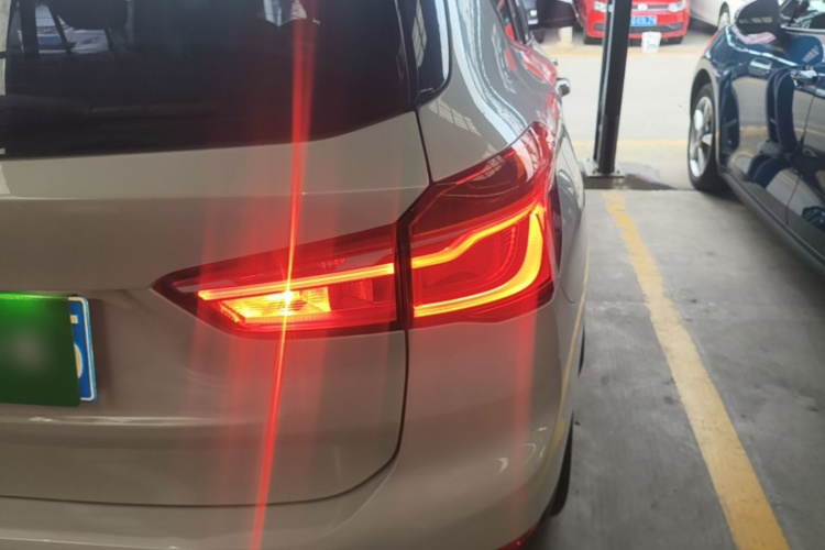 BMW X1 2017 #8 BMW X1 2017 car image #8