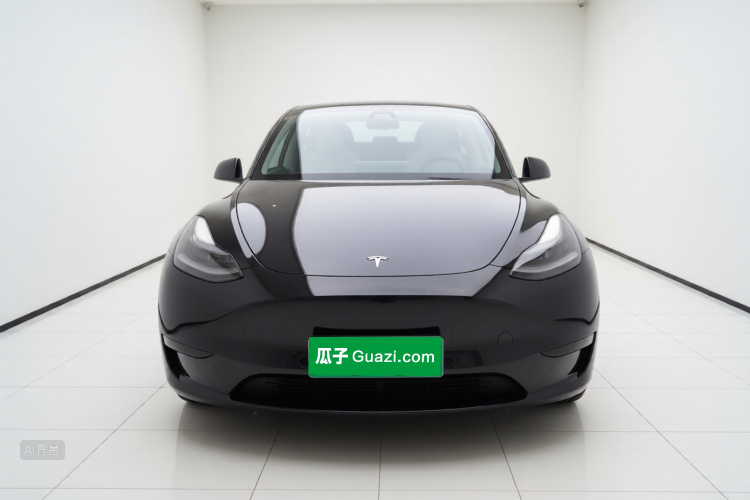 Tesla Model Y 2023 #3 Tesla Model Y 2023 car image #3
